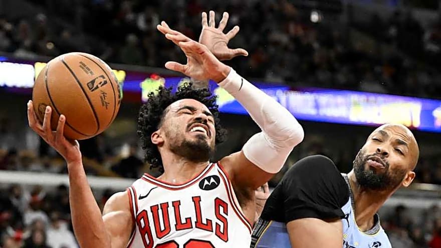 Takeaways & Player Grades: Buzelis Shines in Bulls' 132-107 Blowout of Grizzlies