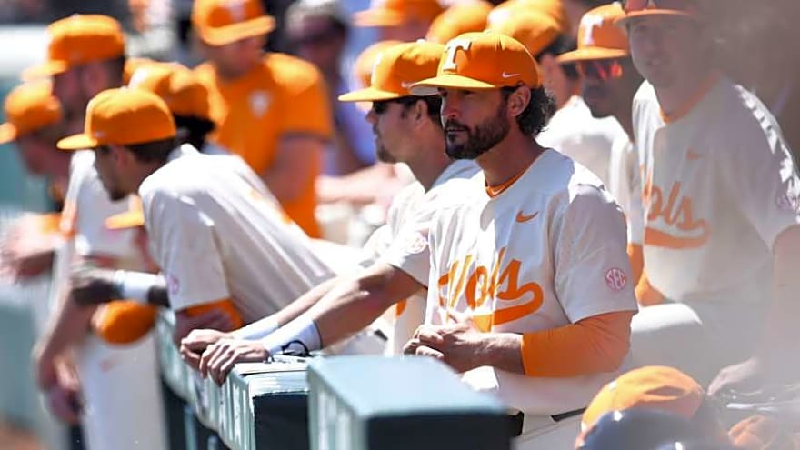 Tennessee Player&#39;s Father Delivers Heartfelt Tony Vitello Statement