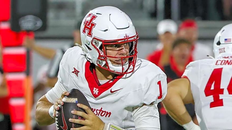 The History Between the Houston Cougars and LSU Tigers