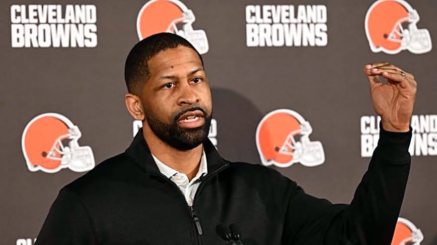 Cleveland Browns Might Not Be Able To Ignore This Defensive Star in NFL Draft