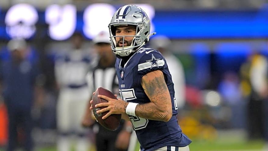 Dallas Cowboys Add Former QB to Coaching Staff for Next Season