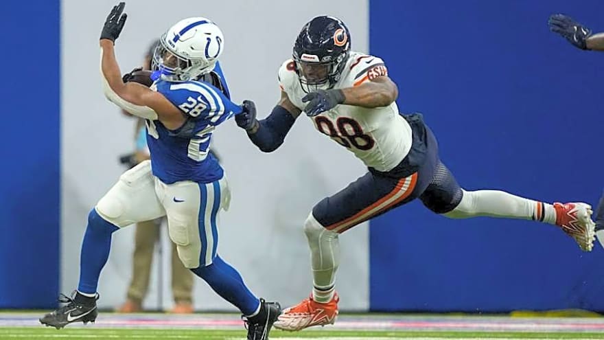 How Chicago Bears can best bolster their edge rush in two ways