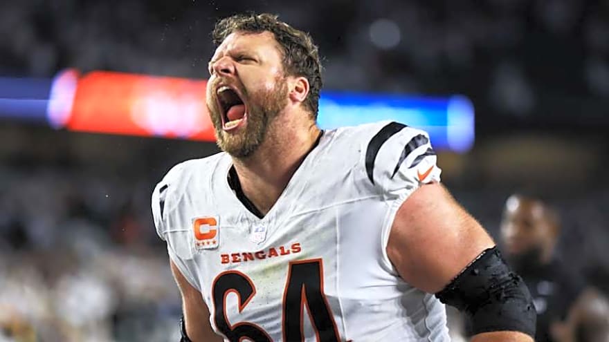 Bengals Center Ted Karras Mic&#39;d Up During Patriots Week Practices