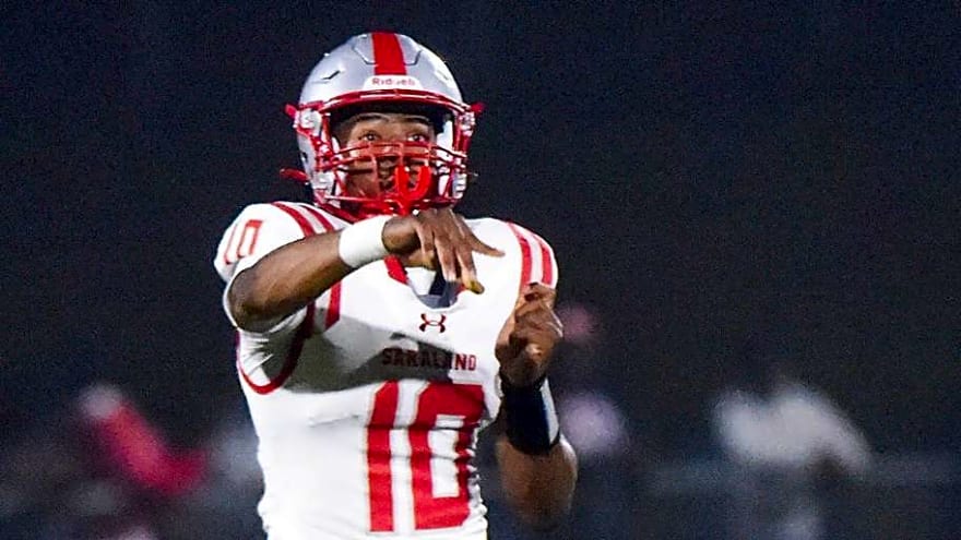 Razorbacks Find Themselves in Race to Land Talented Alabama Quarterback