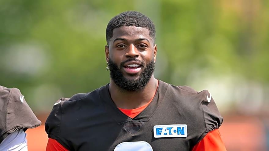 Jared Verse Is Already Becoming the Leader the Browns Needed