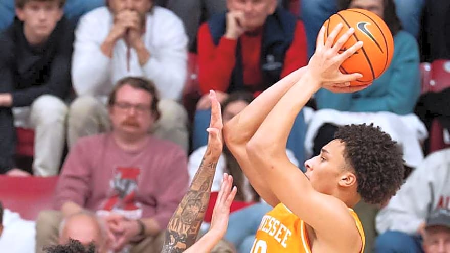 NBA Mock Draft: OKC Thunder Add Intriguing Freshman in Lottery