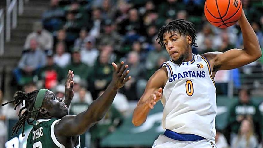 Razorback Ties in Transfer Portal: Tracking Arkansas Talent on Move