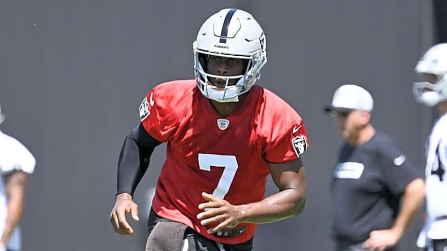 Superstar defender goes to bat for ex-Seahawks QB Geno Smith over heated exchange