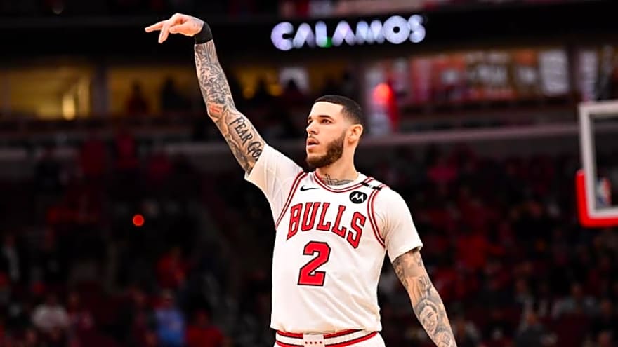 Lonzo Ball Urges Knicks to Hire Ex-Warriors Coach