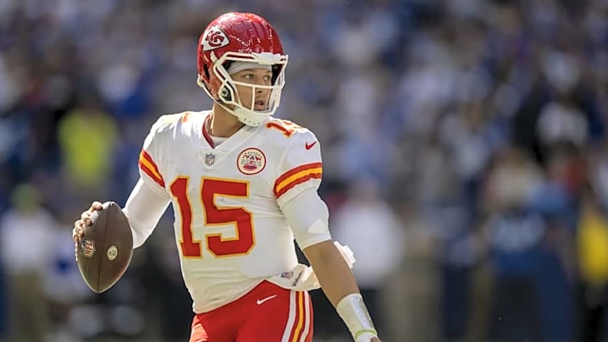 Former QB Explains What Puts Chiefs&#39; Mahomes Above Other QBs