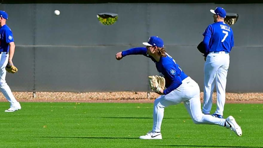 Dave Roberts Praises Dodgers Pitcher in Midst of Rotation Battle