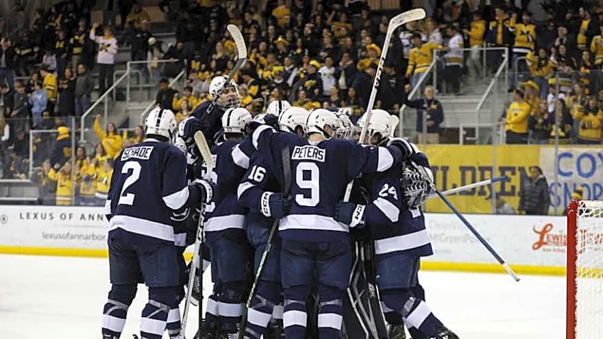 After Gavin McKenna&#39;s Commitment, Penn State Hockey Makes a Recruiting Pitch