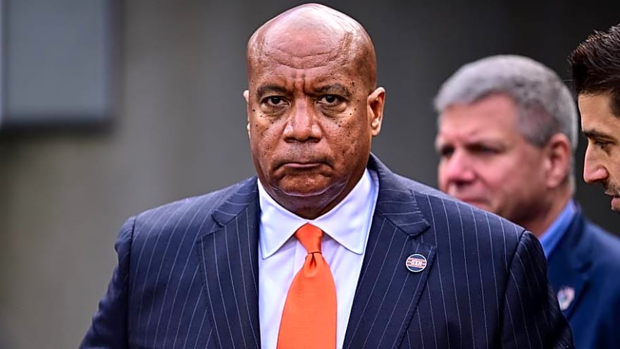 Bears Stadium Disaster Has Plenty of Blame, but Kevin Warren Tops the List