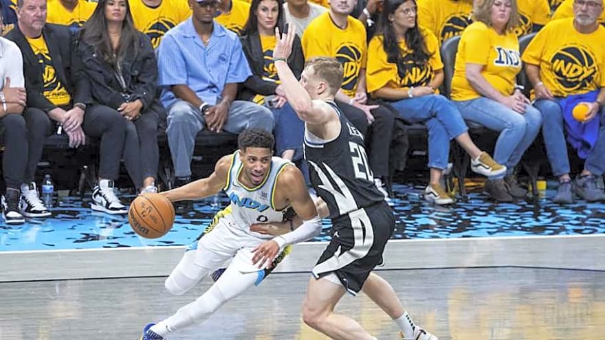 Bucks&#39; $6.3 Million Guard &#39;Disrespected&#39; Says NBA Insider
