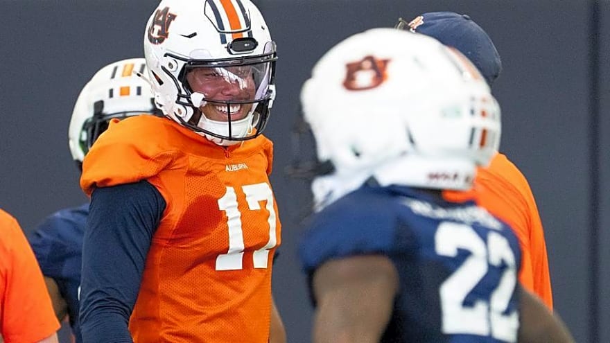 Auburn Offense Explodes For Long Score & More on Day 7 of Fall Camp