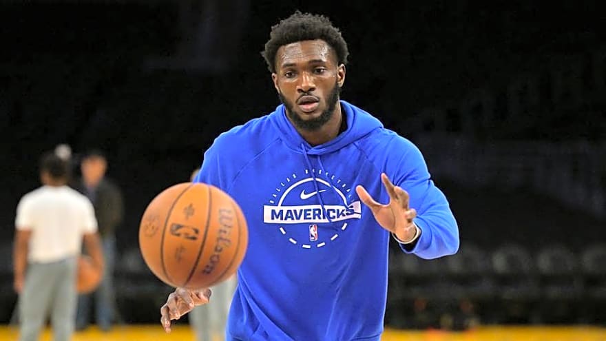 Knicks' Moussa Cisse Dream Suddenly Has New Life
