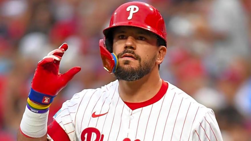 Cubs&#39; Top Kyle Schwarber Competition Could Be NL Central Rival