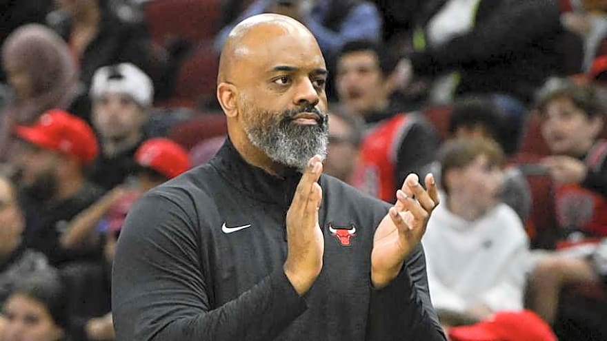 Could the Chicago Bulls Next Head Coach Already Be in the Building?