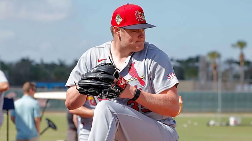 Cardinals' Richard Fitts Gives Refreshingly Honest Take on Rotation Battle