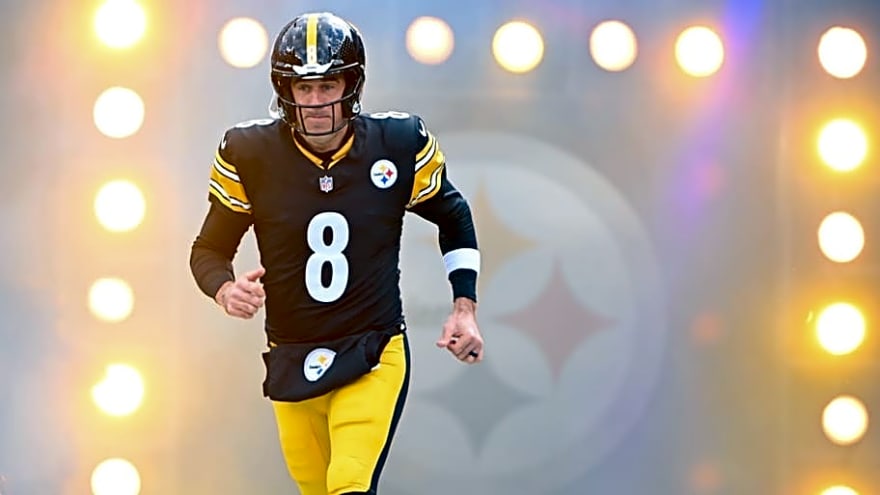 Steelers Have Easy Aaron Rodgers Decision to Make