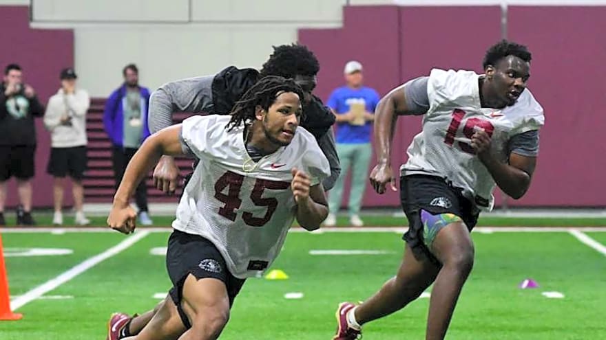 South Carolina Football: Gamecocks Add DL Tomiwa Durojaiye Out of the Transfer Portal