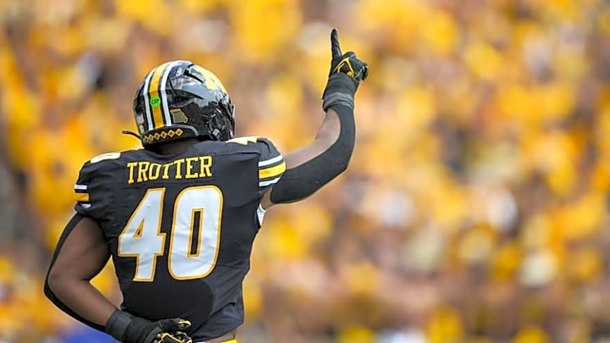 Draft Rumor Suggest Rams Could Target Linebacker Early