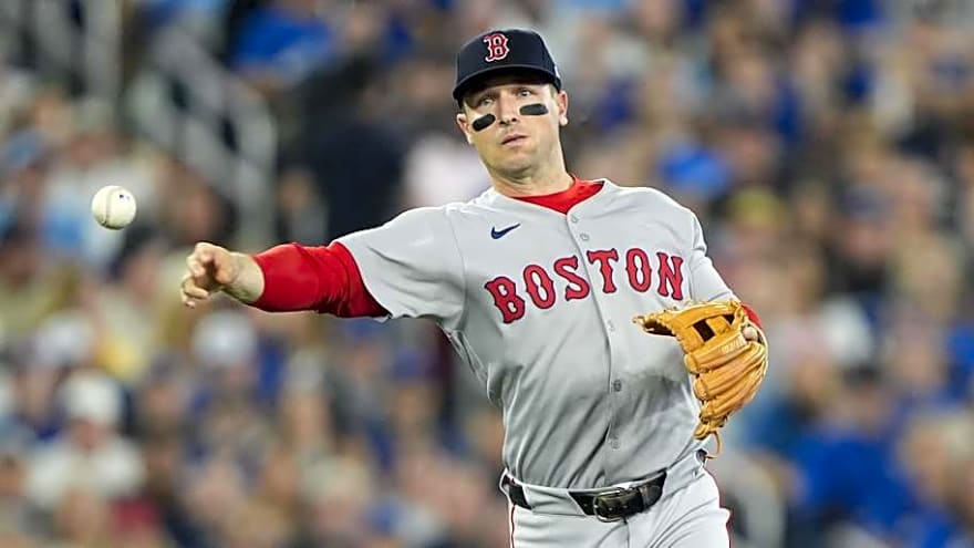 Insider Gives Alex Bregman Update after D-backs Keep Ketel Marte