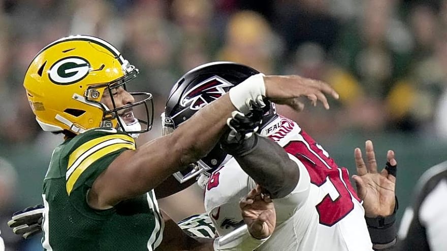 Jeff Ulbrich's Defense Is Doing Something the 2025 Falcons Never Could