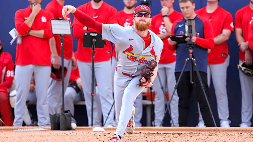 Cardinals' Dustin May Gives St. Louis Fans Something to Believe In