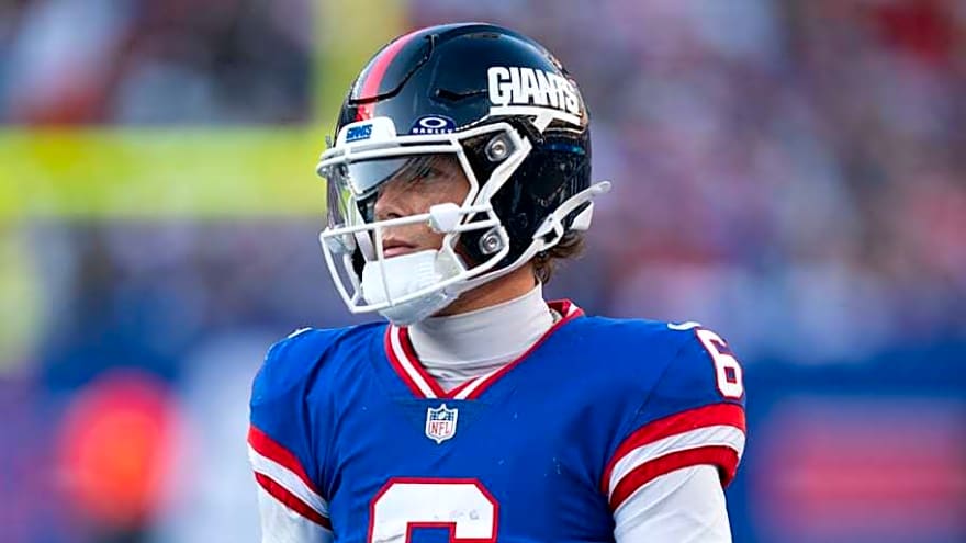 What NY Giants Must Do to Ensure Jaxson Dart is Set Up for  Success Beyond This Season