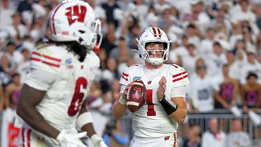 Wisconsin Football Week 4 Offensive Snap Count Breakdown and Analysis vs. Penn State