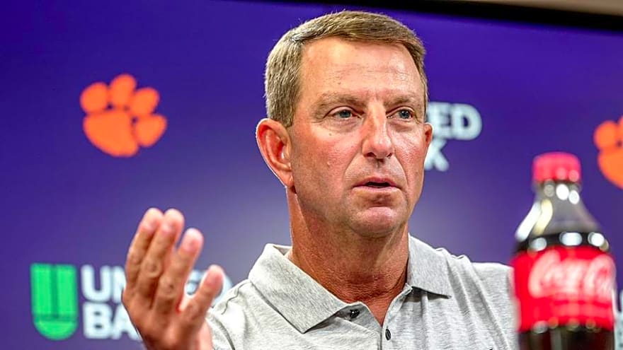 Why Clemson's Top 25 Ommitance Is Dabo Swinney's Best Possible Situation