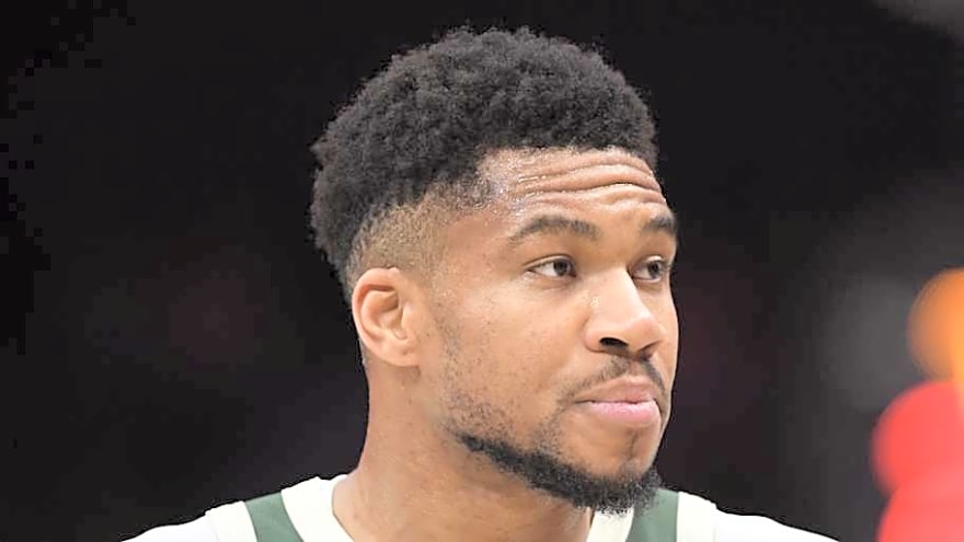 Giannis, Bucks claw back in second half to beat Hornets
