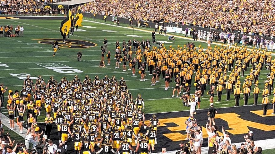 Iowa Football: Is Kinnick Stadium Still One of the Toughest Places to Play?