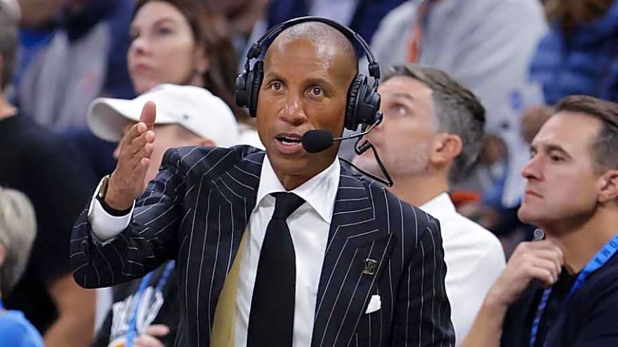 Viral Knicks Fan Reveals What He Said About Reggie Miller