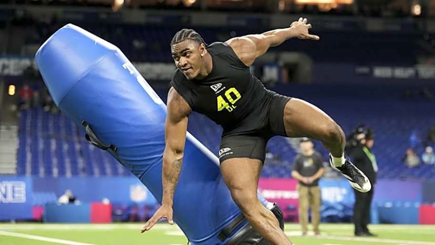 Cowboys To Host Double-Digit Sack Artist For Top 30 Visit Ahead of NFL Draft