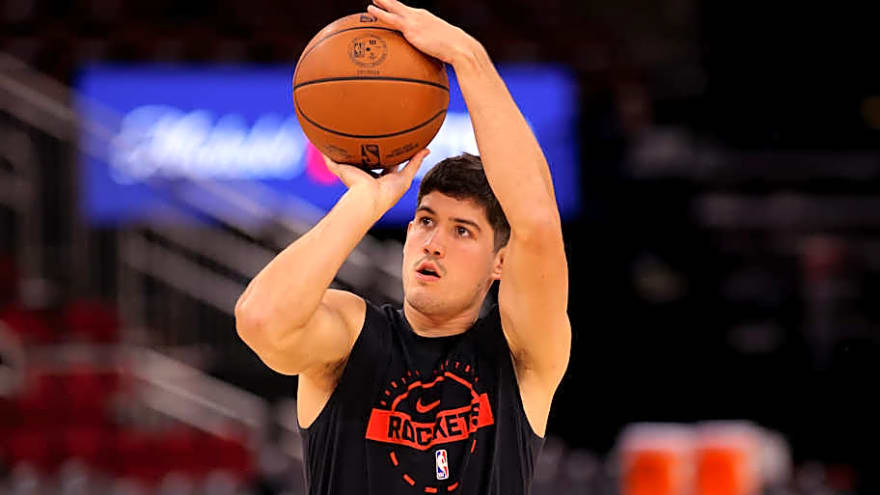Rockets&#39; Reed Sheppard Draws Comparison to MVP, Hall of Fame Guard