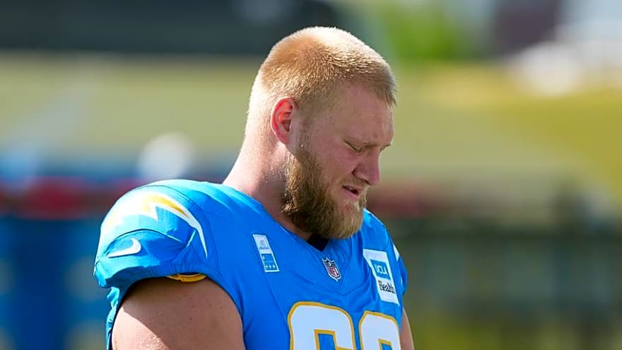 4 Options After Chargers Reveal Final Tyler Biadasz Injury News