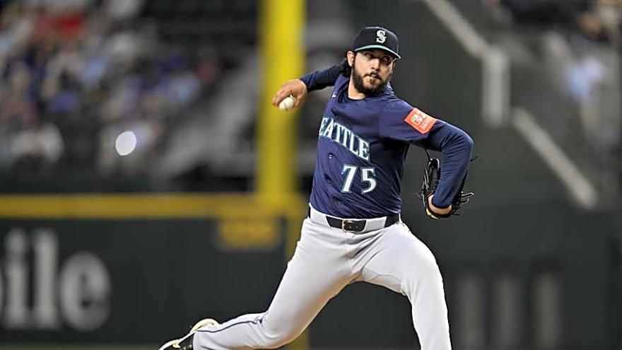 Yankees Catch Mariners Tipping Pitches