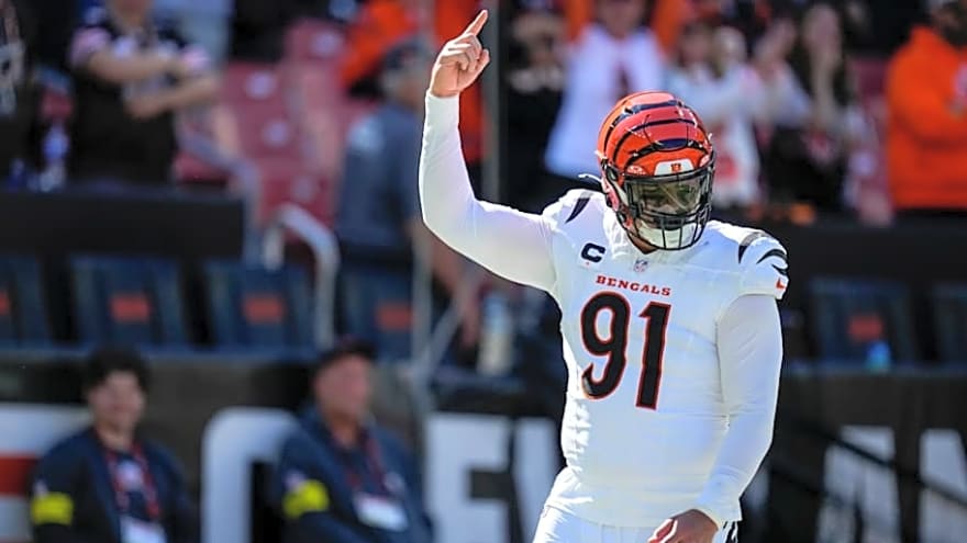 Trey Hendrickson Fits the Colts’ Biggest Need — at a Cost