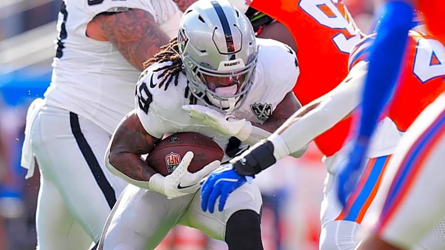Report: Broncos Sign Former Raiders RB After Sweeping Vegas