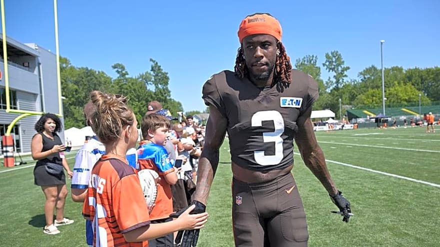 5 Browns Who Could Be Playing Their Way Onto the Trade Block