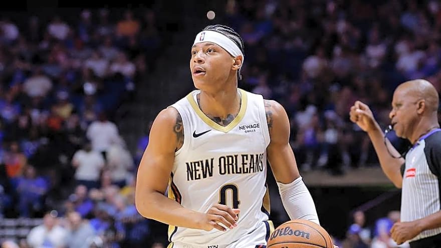 Jeremiah Fears Gives Pelicans Something to Think About After Career Night Against Kings