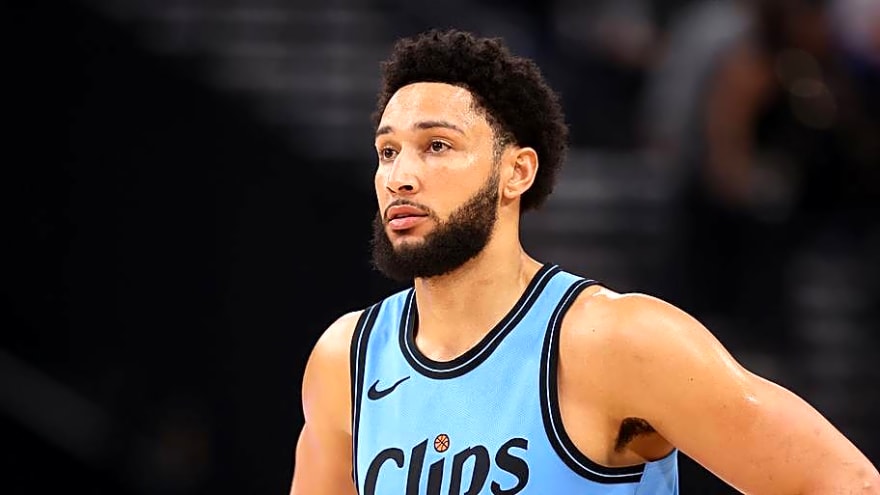 Kings to Reportedly Work Out Free Agent Ben Simmons—What It Means