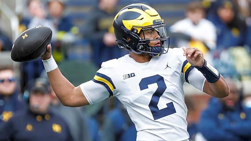 Former 4-Star Michigan QB Jadyn Davis Commits To ETSU