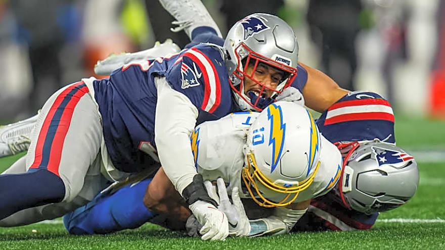 Patriots Defense Proves They're Elite Against Chargers