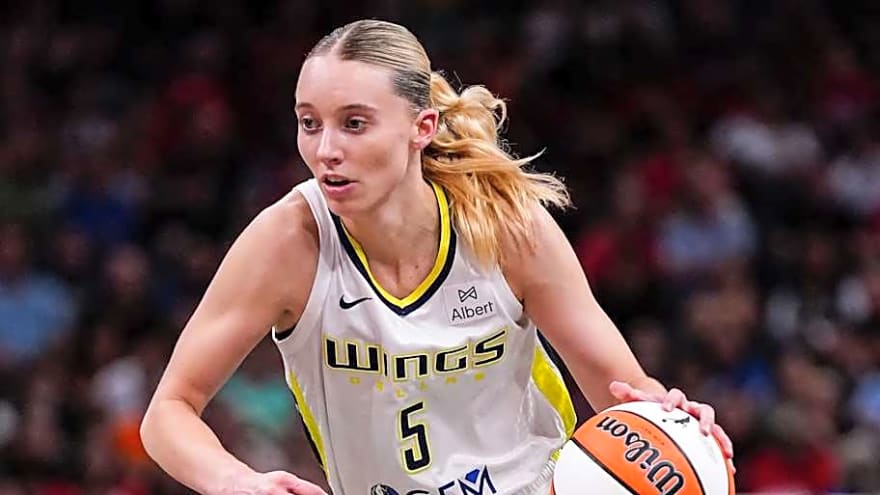 Paige Bueckers' Unrivaled Coach Delivers Highest Praise for Dallas Wings Star