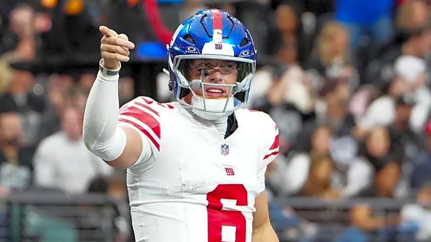 Jaxson Dart Engineered Giants Bounce Back in Week 17 Win: Player-by-Player Review