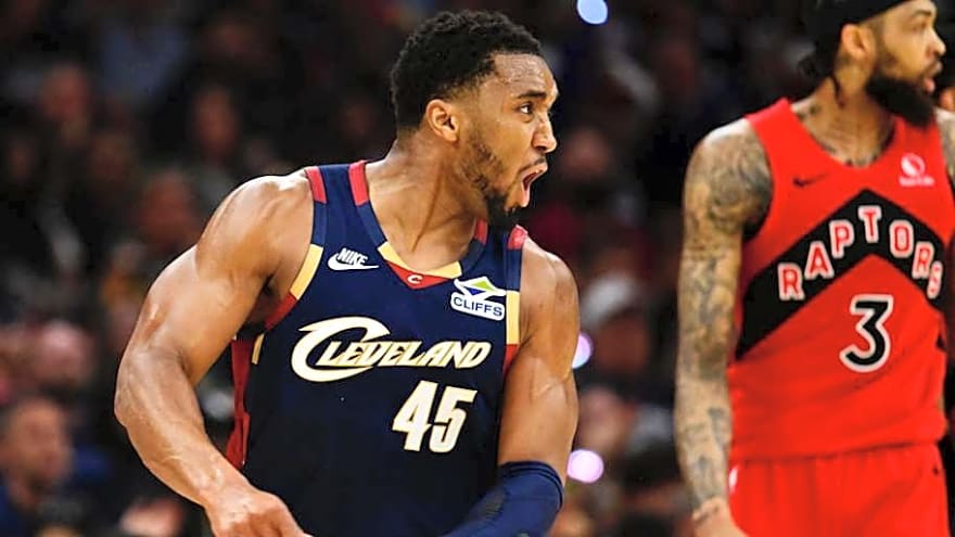 Three Takeaways From Cleveland Cavaliers' Game 2 Win Over Toronto Raptors