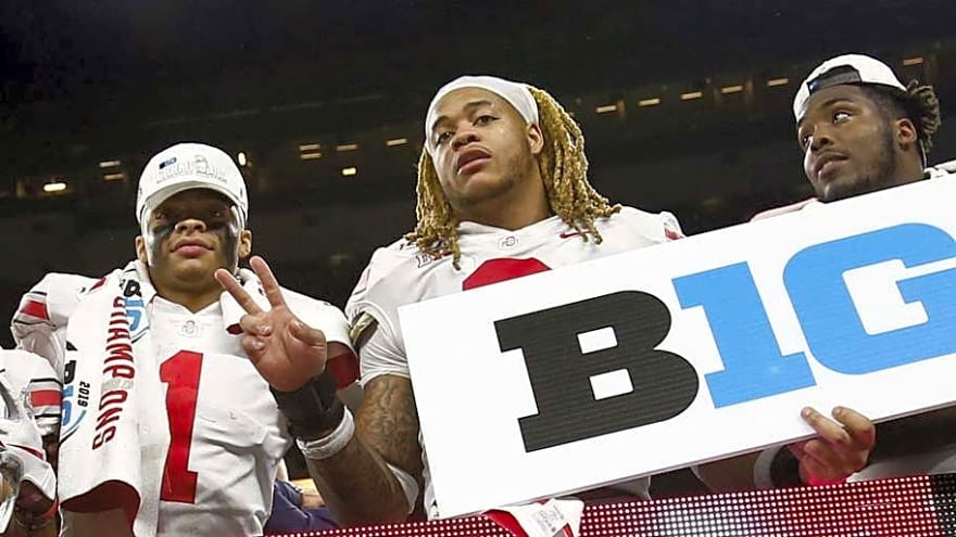 Former Ohio State star earns NFC Defensive Player of the Month